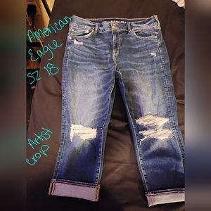 Womans AE crop jeans